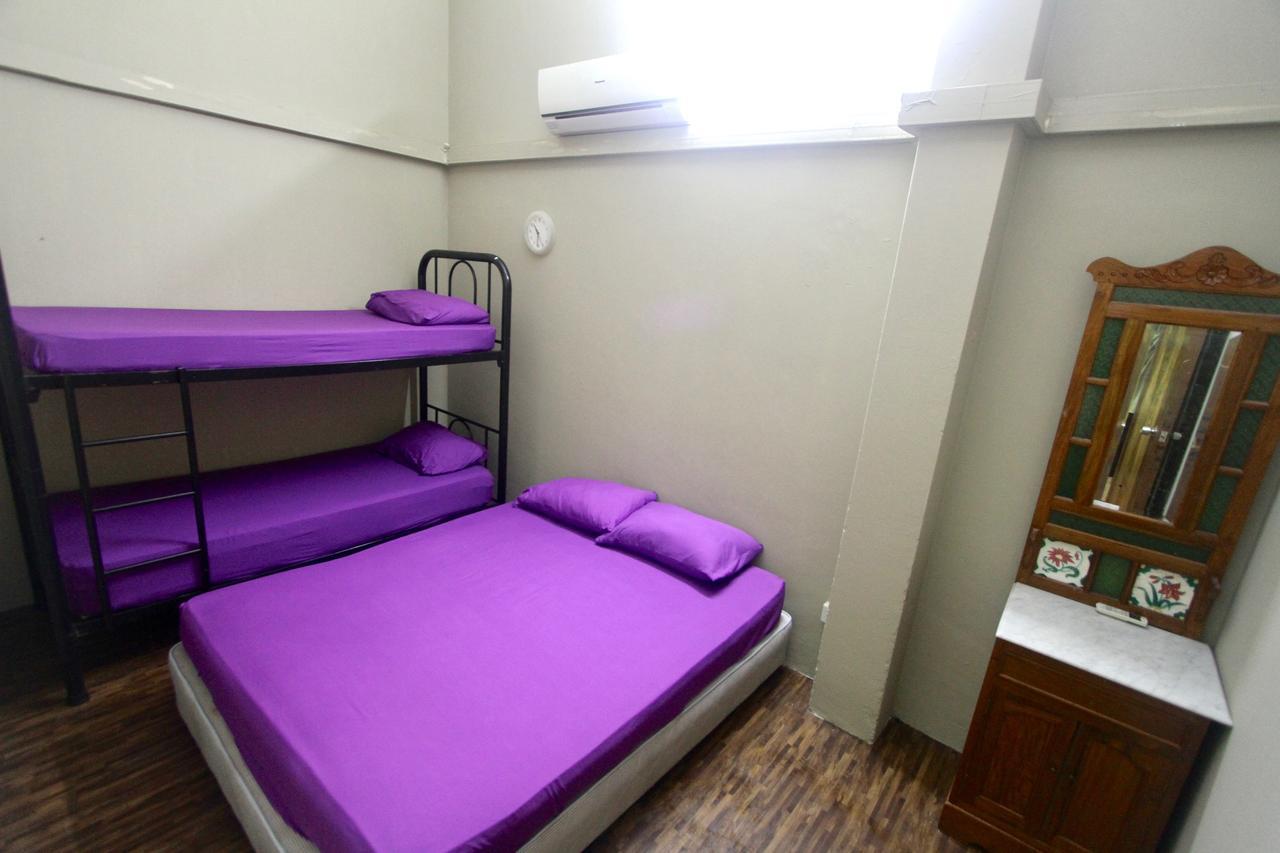 Asrama Backpacker Cozy Corner *